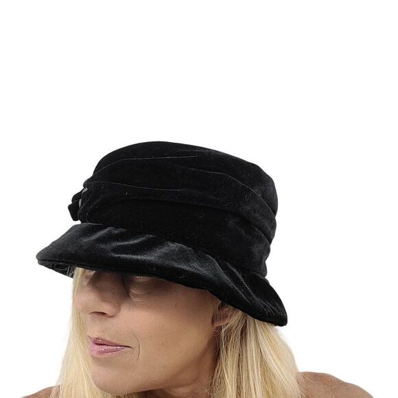 Vintage Betmar Black‎ Velvet Hat Cloche Bucket Ruched Button Detail Retro Glam main image 5